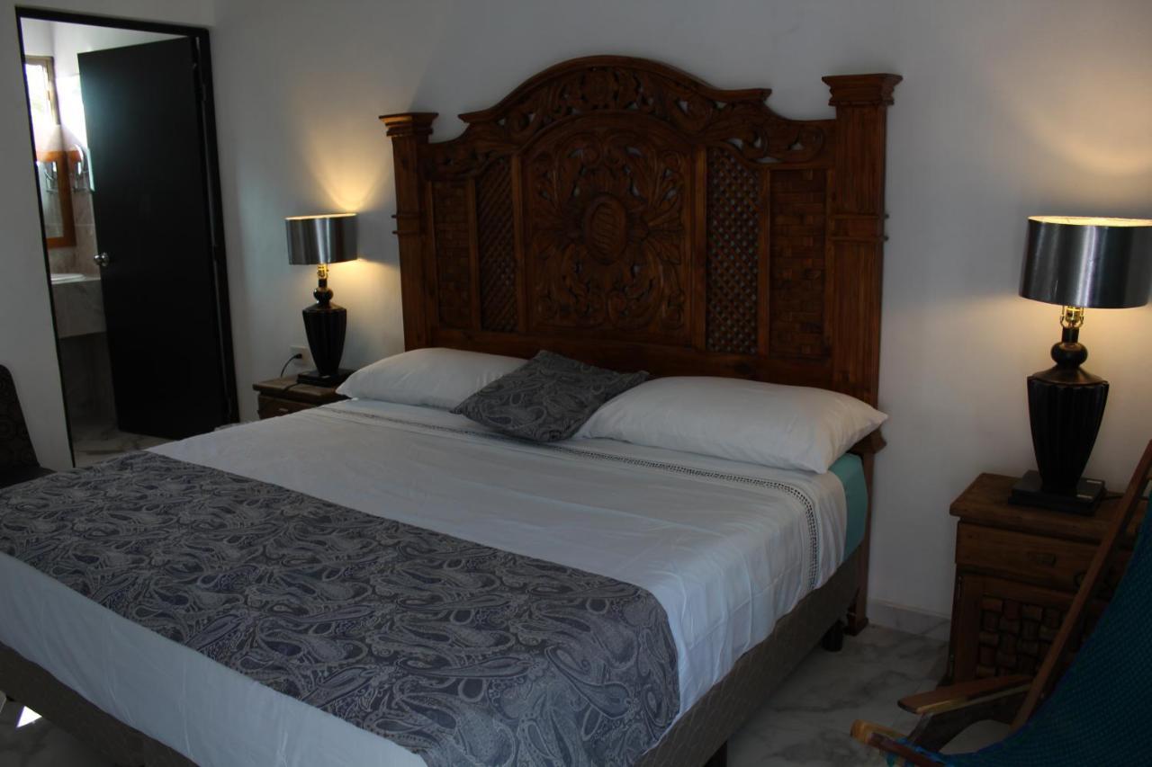 Hotel Casona Margot 바야돌리드 외부 사진